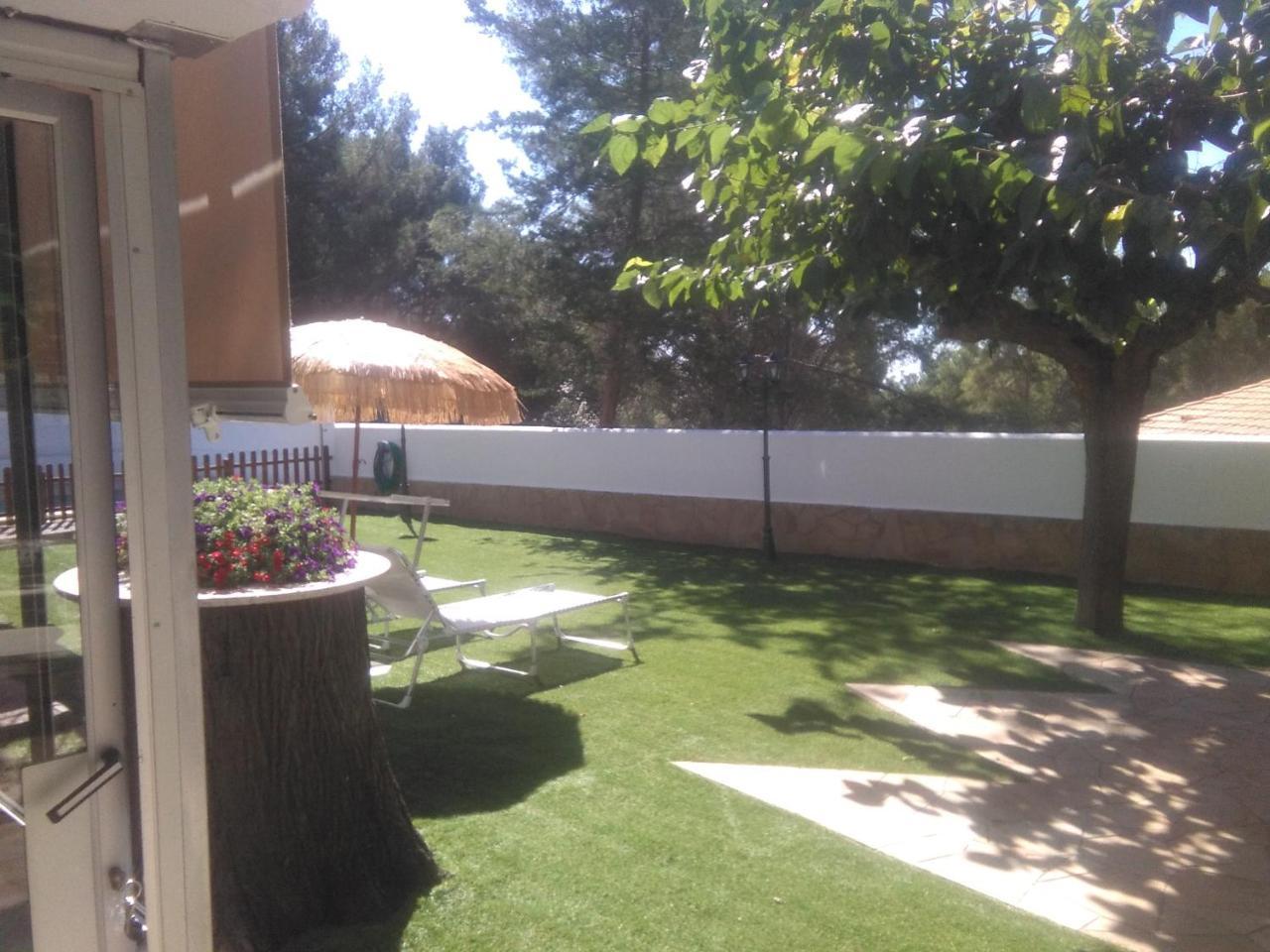 Villa Garden Таррагона Екстер'єр фото
