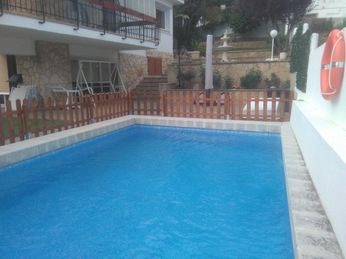 Villa Garden Таррагона Екстер'єр фото