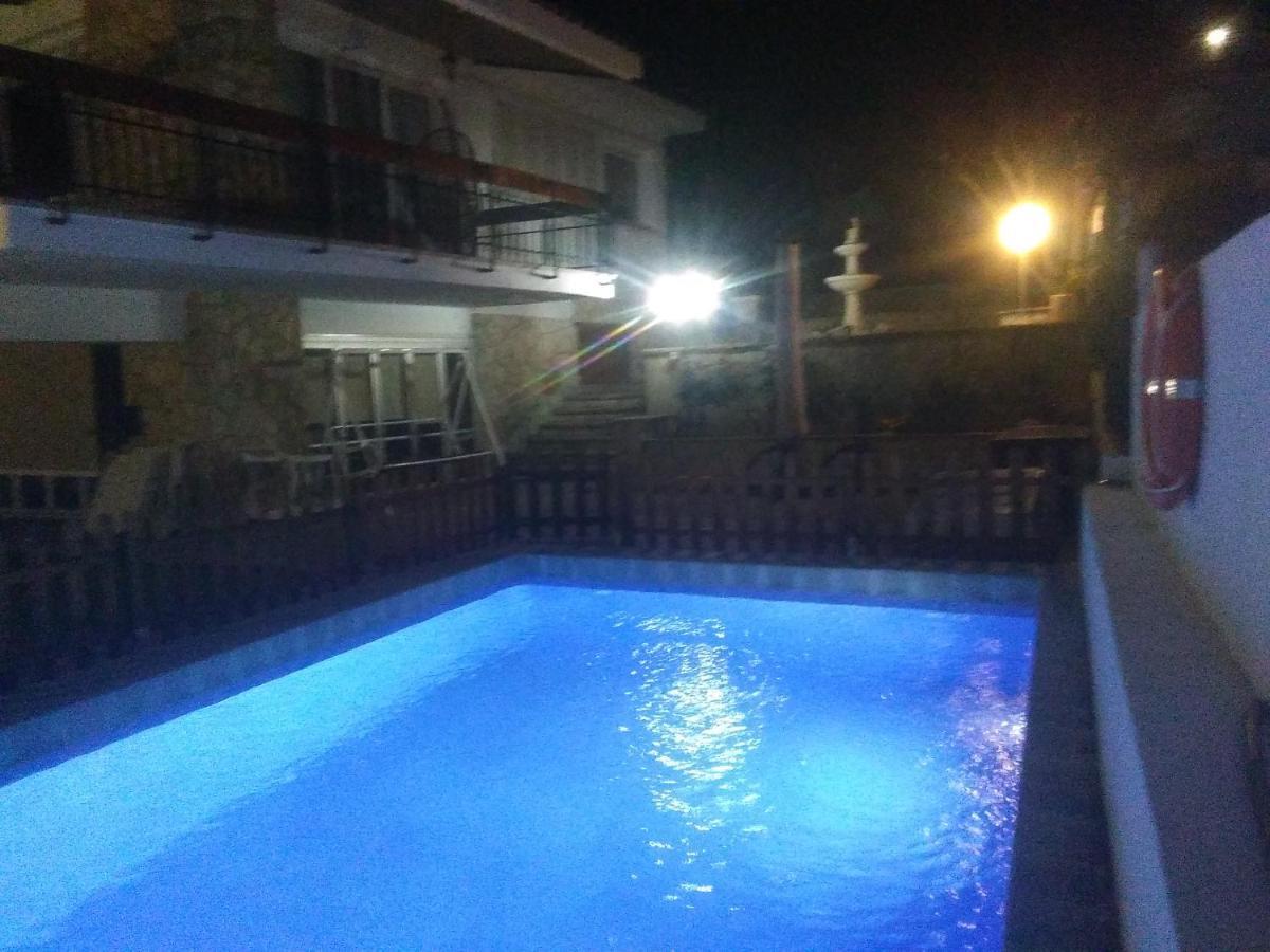 Villa Garden Таррагона Екстер'єр фото